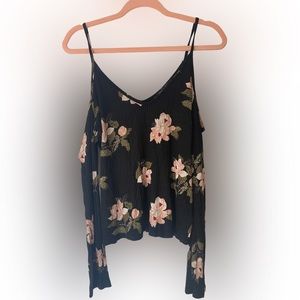 Sweet Claire Long Sleeve Black Floral Ribbed Cold Shoulder Top Size Large